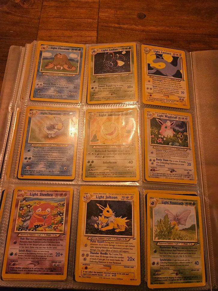 Zeldzame Light Neo Destiny Pokemon kaarten 1995, Hobby en Vrije tijd, Verzamelkaartspellen | Pokémon, Gebruikt, Meerdere kaarten