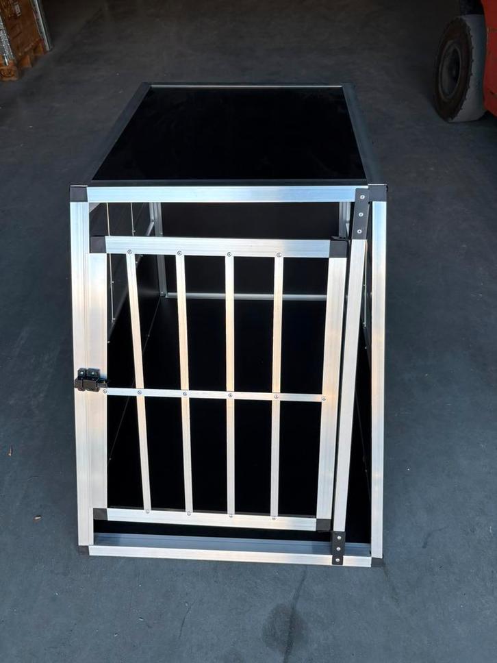 Auto bench voor honden te koop - Nieuw!, Dieren en Toebehoren, Hondenhokken, Zo goed als nieuw, Minder dan 65 cm, 75 tot 110 cm