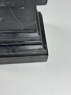 Hardstenen obelisk Frankrijk 20e eeuw, Antiek en Kunst, Ophalen