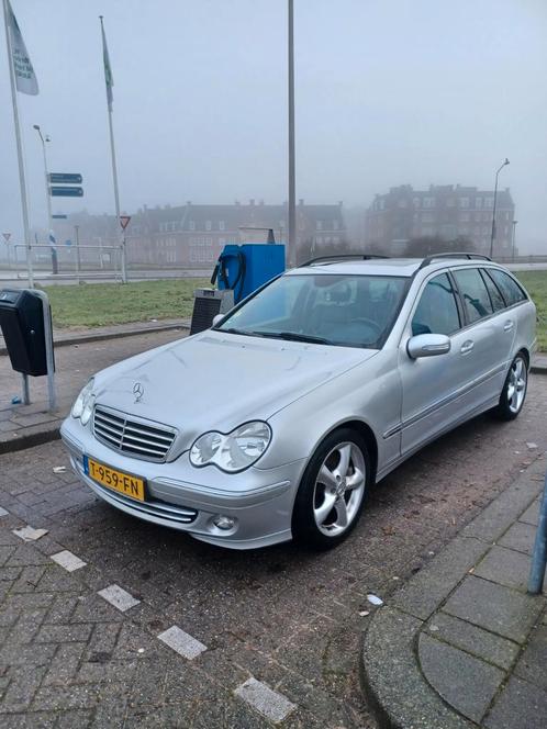 Mercedes-Benz C-Klasse 1.8 C230 Kompr Combi AUT 2004 Grijs, Auto's, Mercedes-Benz, Bedrijf, C-Klasse, Benzine, Stationwagon, Automaat