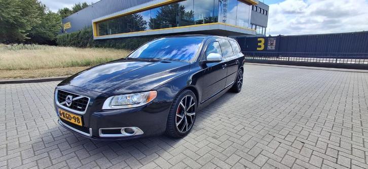 Volvo V70 D4 120KW Aut6 2013 Zwart R-design, Auto's, Volvo, Particulier, V70, ABS, Airbags, Airconditioning, Bluetooth, Boordcomputer