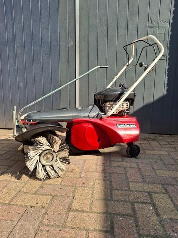 Tielburger TK20 veegmachine . Zeer wendbaar . beschikbaar voor biedingen