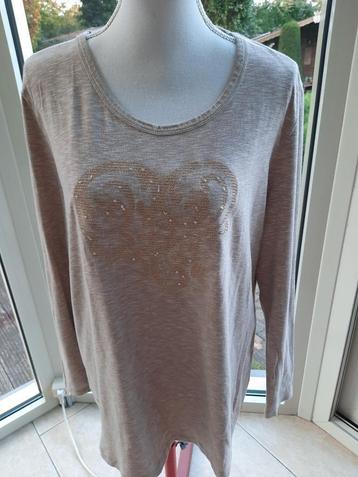 Mooi T-shirt/truitje RIVER WOODS - XL beschikbaar voor biedingen