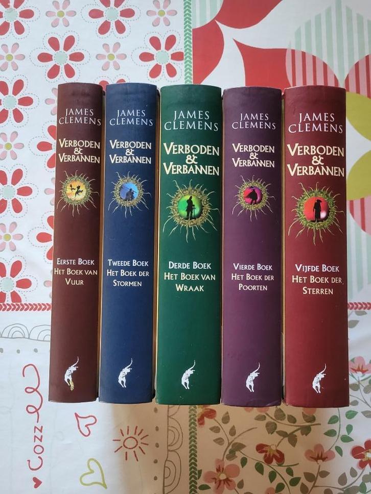 Jan Clemens- Verboden en verbannen- complete serie, Boeken, Fantasy, Zo goed als nieuw, Verzenden