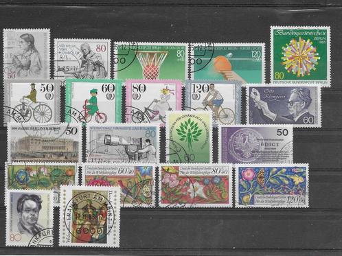 Berlijn, jaargang 1985, gestempeld, kompleet., Postzegels en Munten, Postzegels | Europa | Duitsland, Gestempeld, Overige periodes