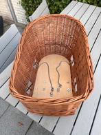 Honden Fietsmand, Fietsen en Brommers, Fietsaccessoires | Fietsmanden, Ophalen of Verzenden, Zo goed als nieuw, Fietsmand, Stuurbevestiging