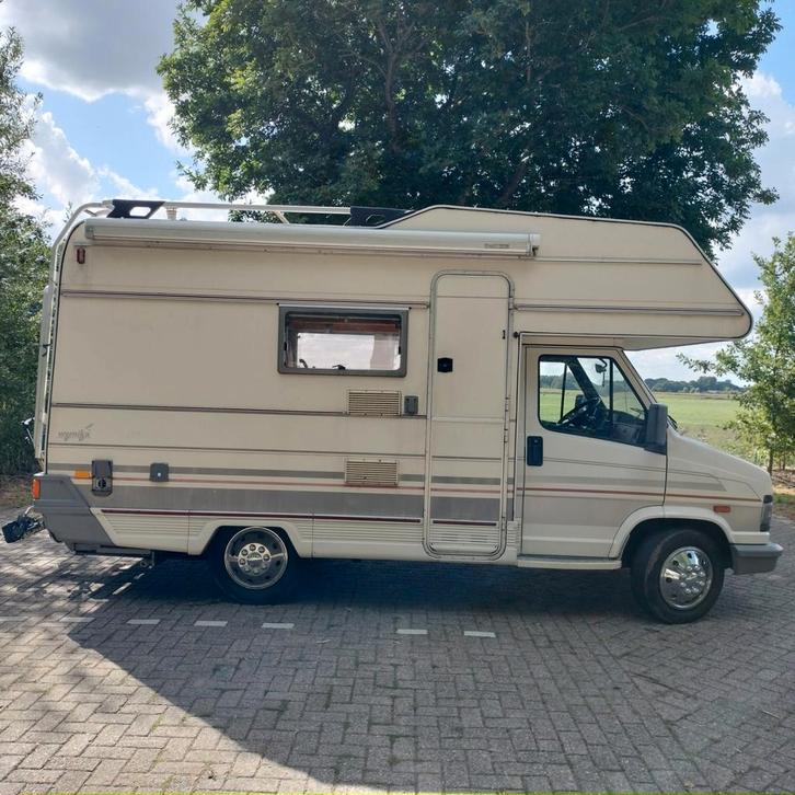 Camper, Caravans en Kamperen, Campers, Bedrijf, Half-integraal, Ophalen