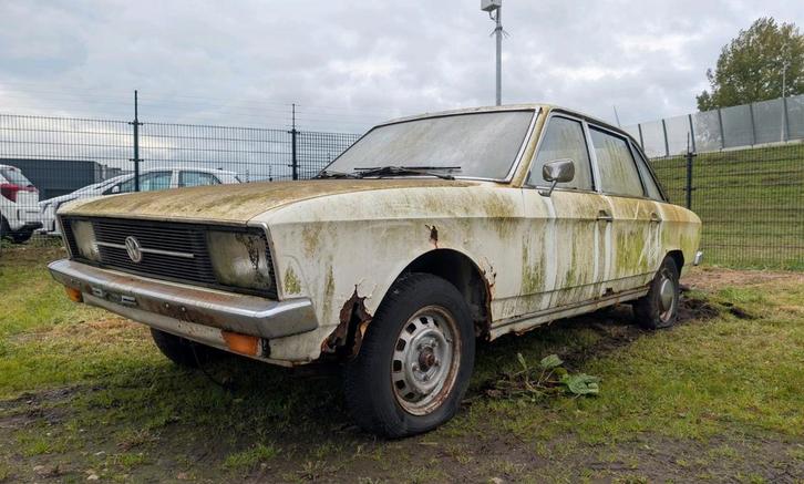 Volkswagen K70 1971 - Origineel Nederlands, Auto's, Oldtimers, Particulier, Volkswagen, Benzine, Sedan, Handgeschakeld, Wit, Ophalen