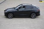 Alfa Romeo Stelvio 2.0 T AWD Veloce Q4 2022, Automaat, Zwart, 4 cilinders, Zwart