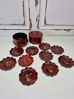 Japans lakdoosje met 10 onderzetters, Antiek en Kunst, Curiosa en Brocante, Ophalen of Verzenden