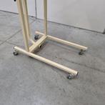 bedleestafel in hoogte en hoek verstelbaar, Ophalen, Gebruikt