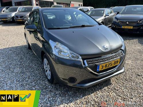 Peugeot 208 1.2 VTi Active,5drs,Airco,Cruise control!, Auto's, Peugeot, Bedrijf, Te koop, ABS, Airbags, Airconditioning, Alarm