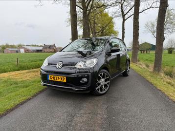 Volkswagen up! Facelift - Pano - Stoelverwarming - Audio! beschikbaar voor biedingen