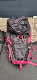 Quechua Rugtas 30 liter met air cooling system, Sport en Fitness, Ophalen of Verzenden, Zo goed als nieuw, Rugzak