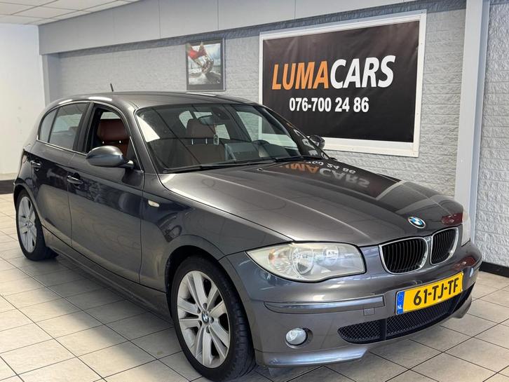 BMW 1-serie 120i Graphite + Carplay!, Auto's, BMW, Bedrijf, Te koop, 1-Serie, ABS, Airbags, Airconditioning, Alarm, Boordcomputer