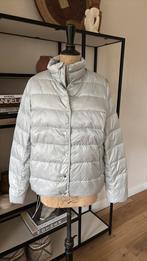 OPUS cropped licht grijze donsjas nieuwstaat maat 38, Kleding | Dames, Jassen | Winter, Ophalen of Verzenden, Zo goed als nieuw