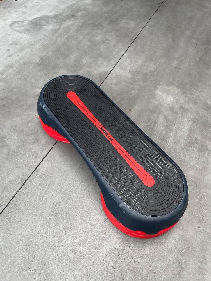 Les Mills Smartstep - Events - Mega Quarterly, Sport en Fitness, Fitnessmaterialen, Gebruikt, Stepbank, Armen, Benen, Borst, Buik