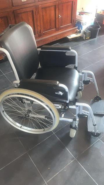 Inklapbare rolstoel van Vermeiren - Model Eclipse beschikbaar voor biedingen