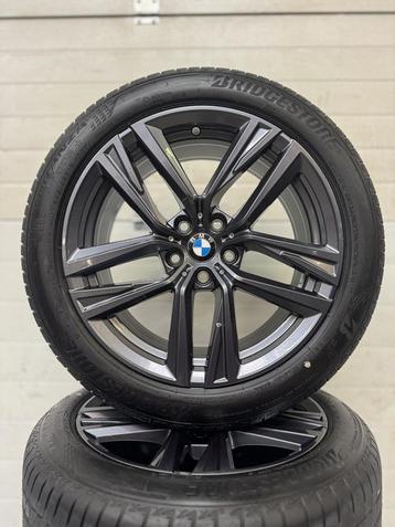 NIEUW 18’’ BMW i4 VELGEN ZOMERBANDEN SET ORIG TPMS 853M beschikbaar voor biedingen