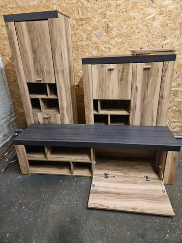 Diverse kasten , nog zeer netjes  beschikbaar voor biedingen