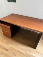 Kersenhout bureau 140x80 met laden blok, Ophalen, Zo goed als nieuw