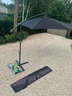Zweefparasol - Zwart, Ophalen, Kantelbaar, 2 tot 3 meter, Zweefparasol
