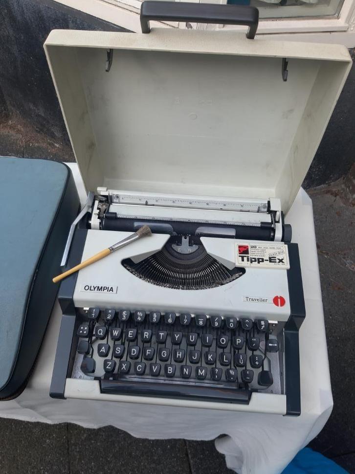 Typemachine Olympia Traveller, Diversen, Typemachines, Gebruikt, Ophalen of Verzenden