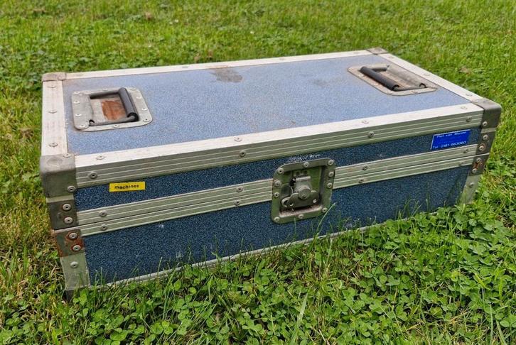 Robuuste gereedschap transport koffer, kist., Doe-het-zelf en Verbouw, Gereedschapskisten, Zo goed als nieuw, Ophalen of Verzenden