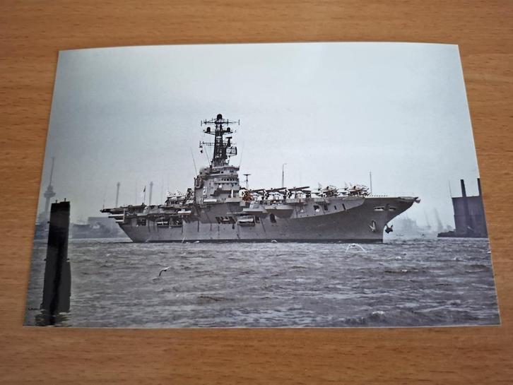 foto marine: vliegdekschip HMAS Melbourne in Rotterdam, Verzamelen, Foto's en Prenten, Nieuw, Foto, Overige onderwerpen, 1960 tot 1980