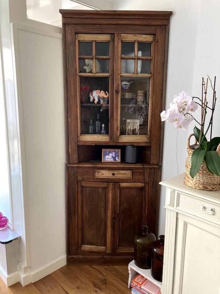 Antieke hoekkast, Antiek en Kunst, Antiek | Meubels | Kasten, Ophalen