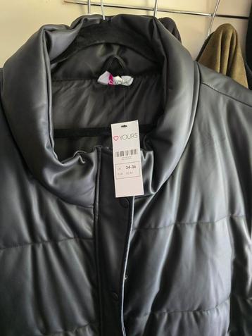 MT 62/64 Zwarte zachte Polyurethane Bodywarmer. beschikbaar voor biedingen