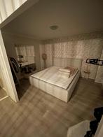 Bedframe (excl. matras), Huis en Inrichting, Slaapkamer | Bedden, Ophalen, Tweepersoons, Zo goed als nieuw, 180 cm