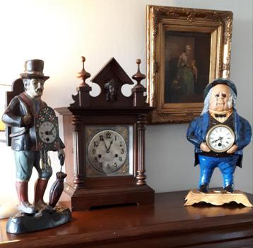 Mooie en goed lopende Tafel/schouwklok beschikbaar voor biedingen