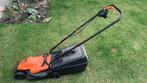 Black & Decker elektrische grasmaaier, Tuin en Terras, Grasmaaiers, Ophalen, Cirkelmaaier, Gebruikt, Elektrische grasmaaier