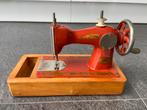 Oude oranje kinder naaimachine antiek speelgoed miniatuur, Antiek en Kunst, Ophalen of Verzenden
