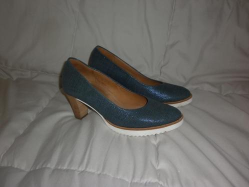 pumps maat: 37,5 merk : Gabor (comfort), Kleding | Dames, Schoenen, Zo goed als nieuw, Pumps, Blauw, Ophalen of Verzenden