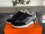 Bouncing Sneakers | Hermes | Zwart & Wit | Nieuw, Ophalen of Verzenden, Zwart, Sneakers of Gympen