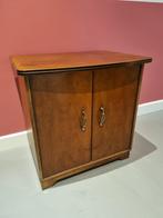mooi mid-century houten kastje, Huis en Inrichting, Kasten | Dressoirs, Ophalen, 50 tot 100 cm, Mid-century, vintage, Eikenhout