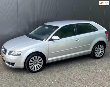Audi A3 1.6 Attraction airco nette auto beschikbaar voor biedingen