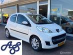 Peugeot 107 1.0-12V APK JUL 26 bj 2009 km 227863 NAP, Voorwielaandrijving, Gebruikt, 4 stoelen, Origineel Nederlands