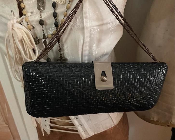 Vintage Emanuelle Clutch, Sieraden, Tassen en Uiterlijk, Tassen | Damestassen, Gebruikt, Avondtasje, Blauw, Ophalen of Verzenden
