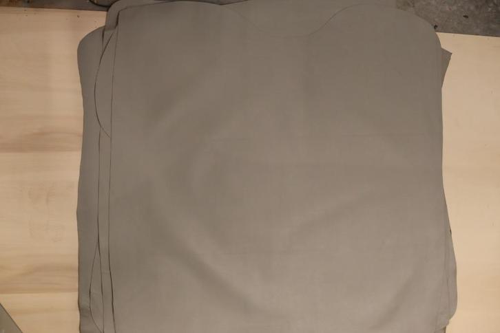 Kunstleer huiden taupe crème grijs | Hele huiden set 5 stuks, Hobby en Vrije tijd, Stoffen en Lappen, Gebruikt, Leer of Kunstleer