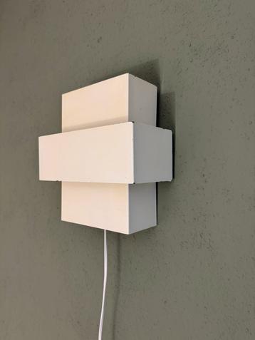 Vintage lamp wandlamp Anvia jaren 60 beschikbaar voor biedingen