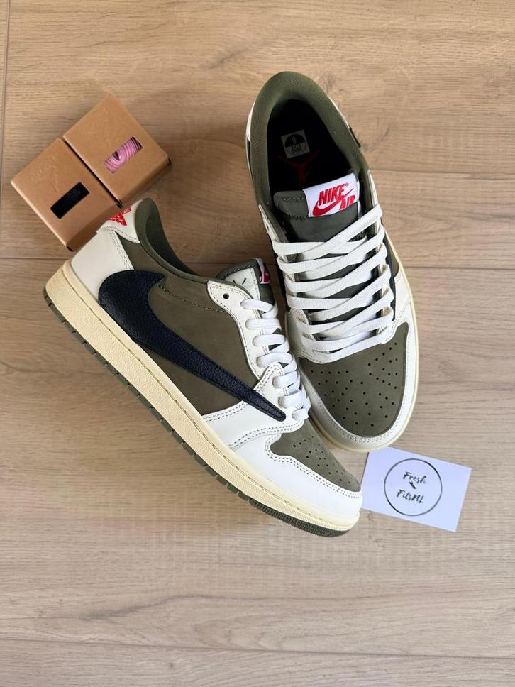 Nike Air Jordan Travis Scott [diverse kleuren], Kleding | Heren, Schoenen, Nieuw, Overige kleuren, Ophalen of Verzenden