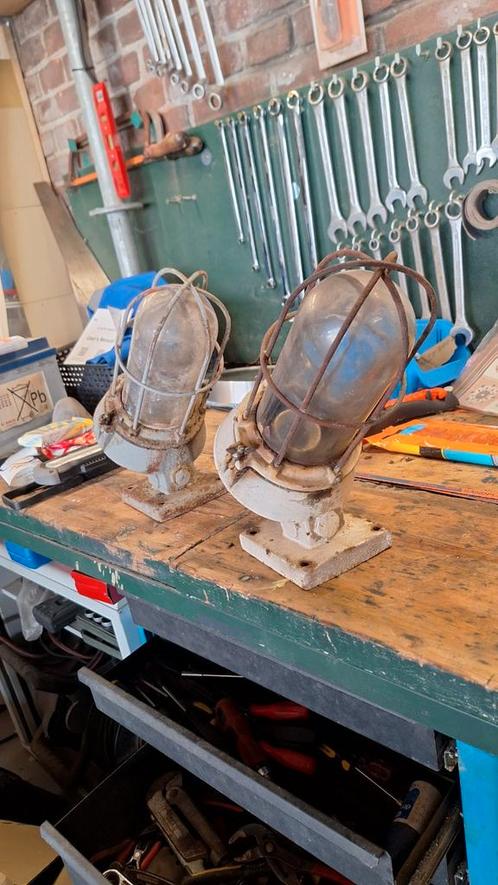 2x Bunkerlampen / Explosievrije Lampen, Antiek en Kunst, Antiek | Lampen, Ophalen of Verzenden