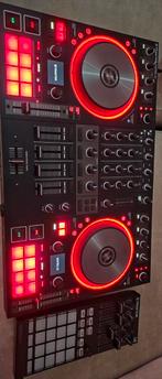 Traktor Kontrol S4 MK3 + Traktor F1 incl. Pro Licentie, Ophalen of Verzenden, Zo goed als nieuw, Overige merken