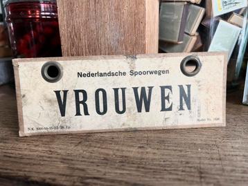 OUD TREIN BORDJE NEDERLANDSE SPOORWEGEN beschikbaar voor biedingen
