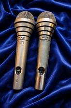 2 AKG D330BT Microfoons - 1 Werkend, 1 Defect, Ophalen of Verzenden, Gebruikt, Zangmicrofoon