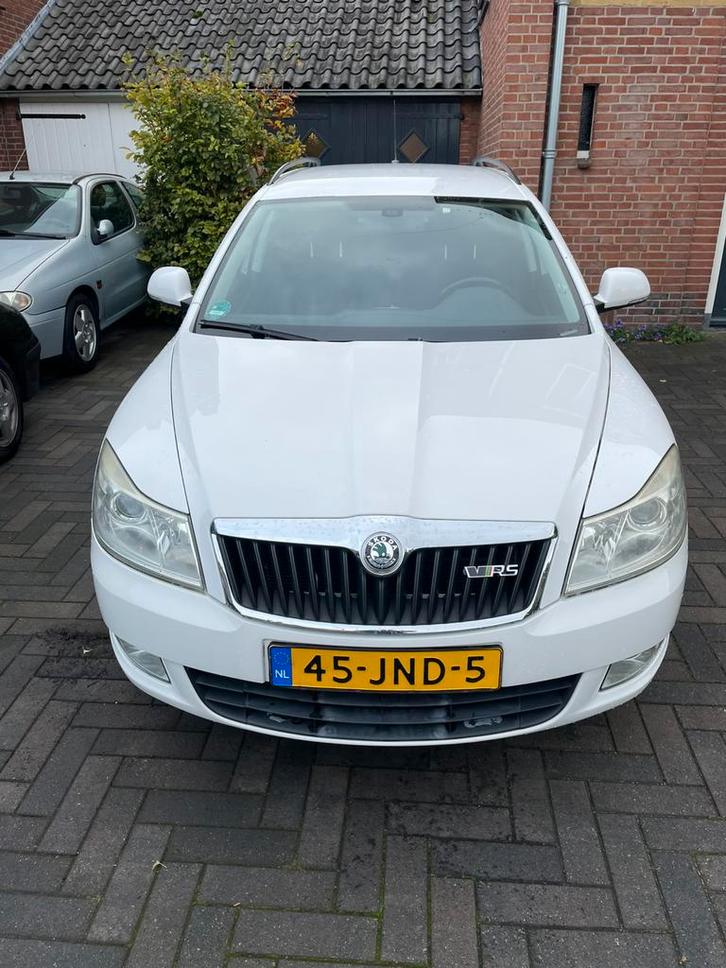 In prijsverlaagd! Skoda Octavia 1.4 TSI 90KW Combi 2009 Wit, Auto's, Skoda, Particulier, Octavia, ABS, Airbags, Airconditioning