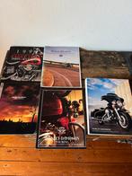 Oude folder en onderdelen boeken harley davidson 5 stuks, Ophalen of Verzenden, Zo goed als nieuw, Motoren